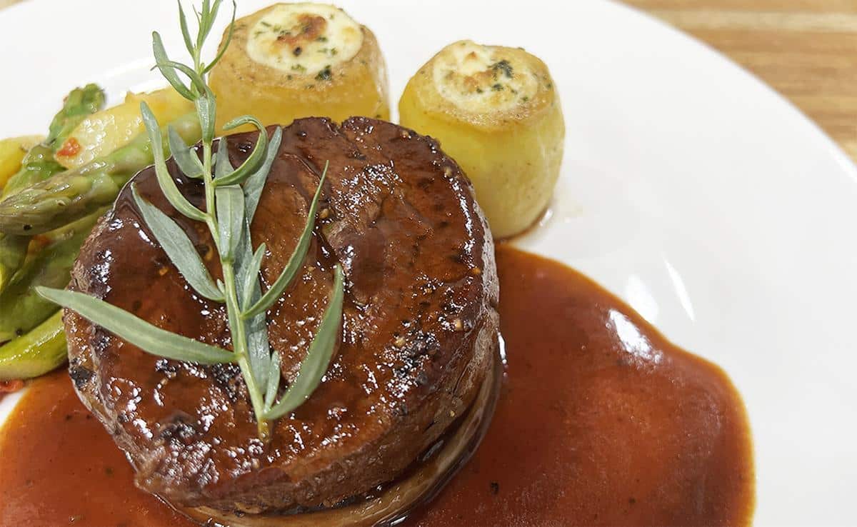 How to cook a filet mignon