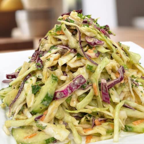 How to Make Coleslaw