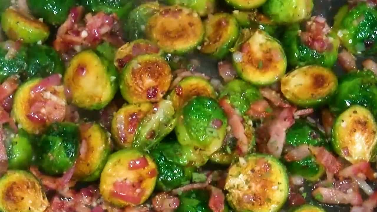 Brussels Sprouts Recipe with Bacon: A Perfect Side Dish!-image