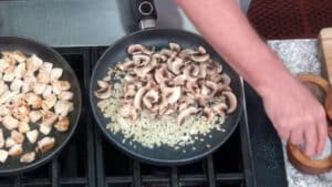 Chicken Crepes - Crepe with Chicken - Add the mushrooms