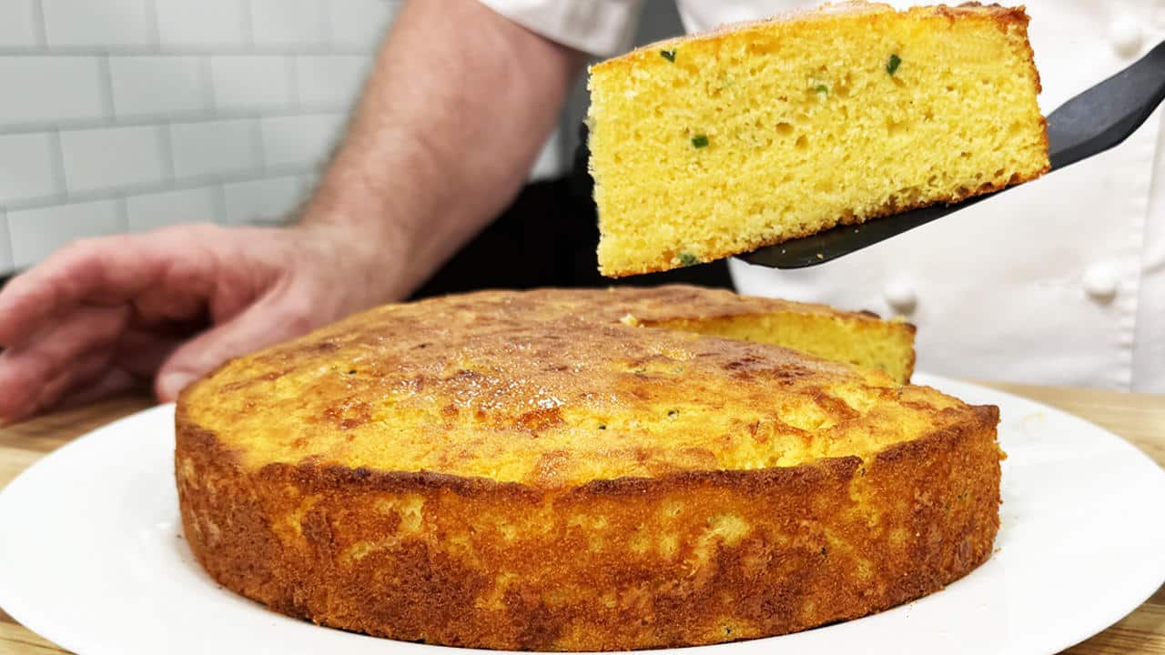 Cheesy Jalapeño Cornbread Recipe