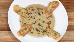Creamy Garlic Soup Recipe