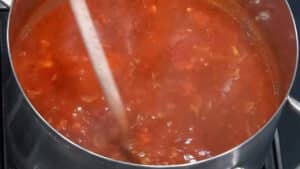 Ultimate Homemade Manhattan Clam Chowder Recipe  - seasoning