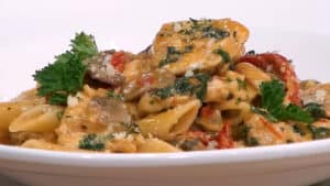 Creamy Chicken Mushroom Pasta