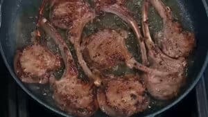 Lamb Chops Recipe - sear the lamb chops for 3-4 minutes on each side