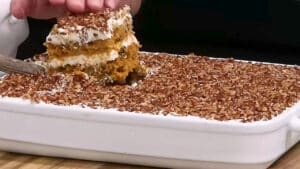 Carrot Cake Recipe - Cutting the Cake