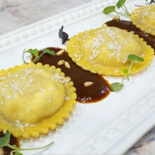 Cheese Raviolis with Spinach, Mushroom, & Marsala Sauce Recipe